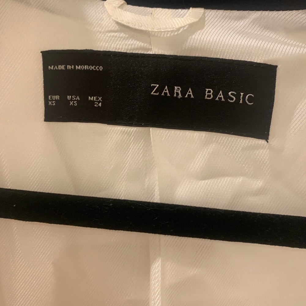 Zara blazer - Picture 2 of 3